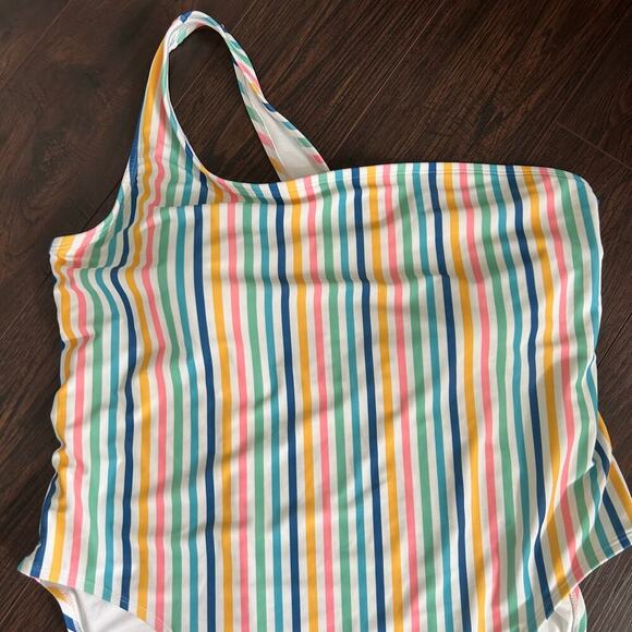 Old Navy Vertical Rainbow Stripes One-Shoulder One-Piece Swimsuit Women’s 3X - Picture 5 of 11